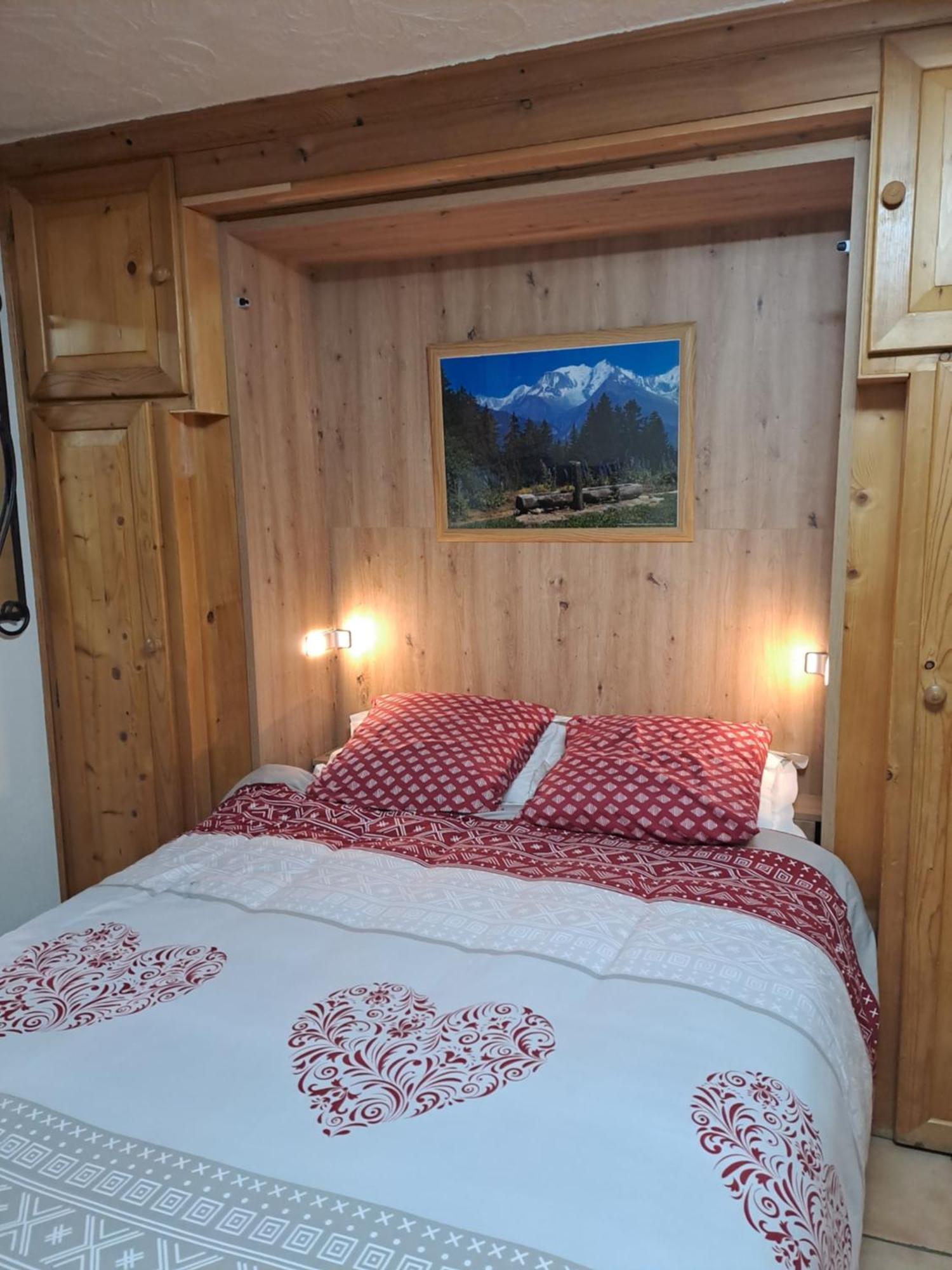 A4 Km De Megeve Tres Joli Studio Avec Jacuzzi ,Vue Sur Les Montagnes Au Calme Praz-sur-Arly Exterior foto